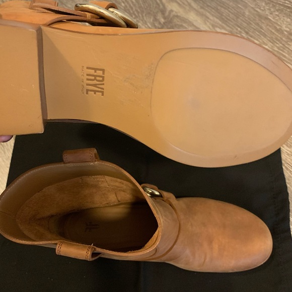 8.5 FRYE RICKI RING STRAP BOOT IN COGNAC - Picture 5 of 8